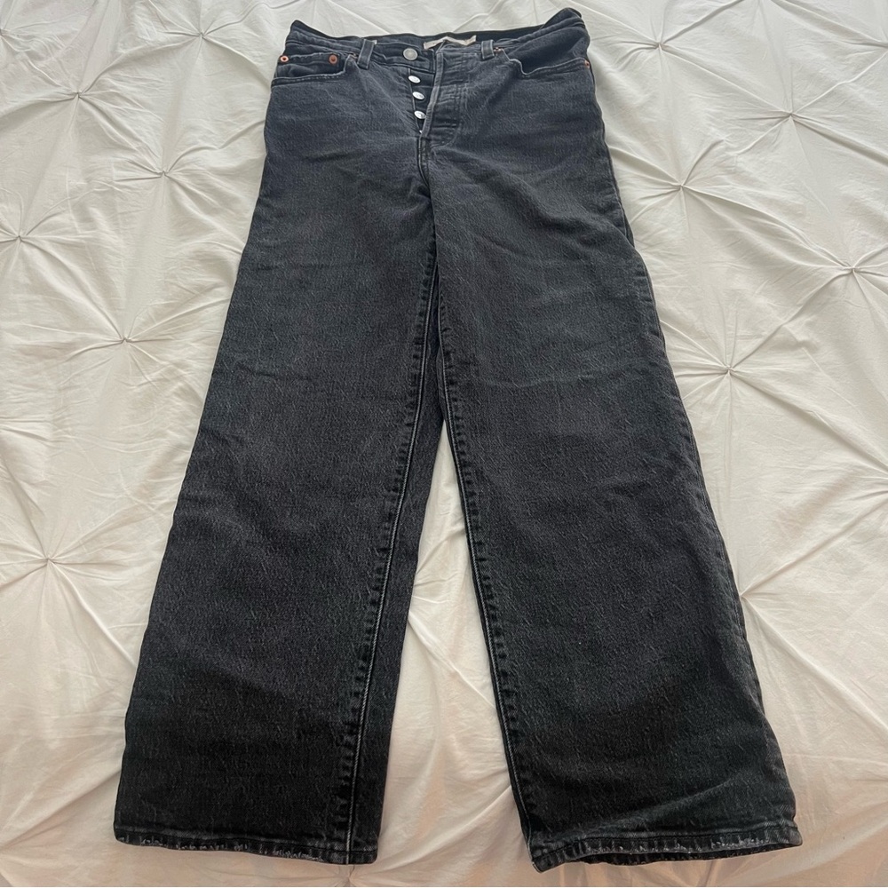 Levi's Black Straight Leg Women's Jeans